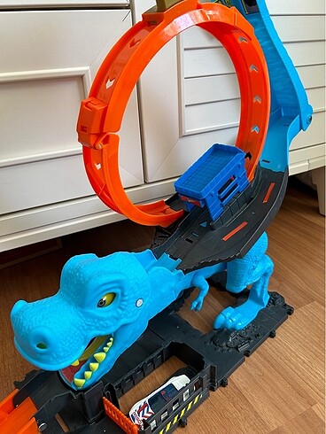  Hotwheels yarış pisti