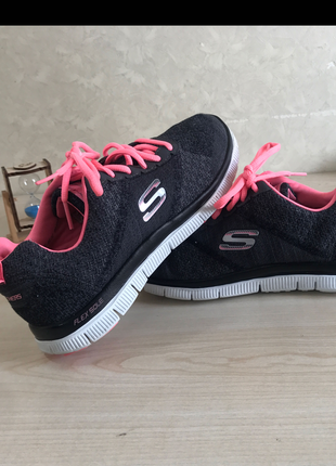 37 Beden SKECHERS 37.5
