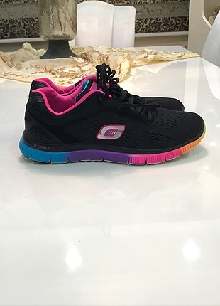 Skechers 36 Gökkuşaklı 