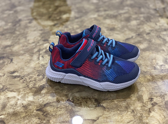 SKECHERS 33