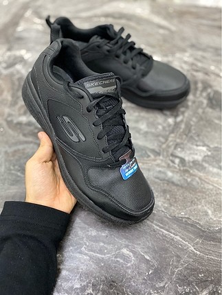 sketchers 41
