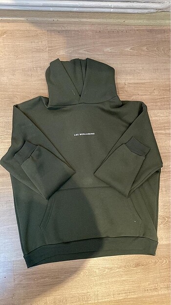 Les Benjamins Sweatshirt