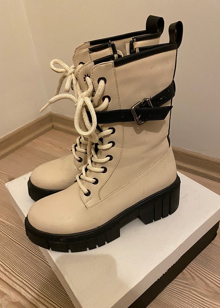Sıfır nine west bot - Görsel 4