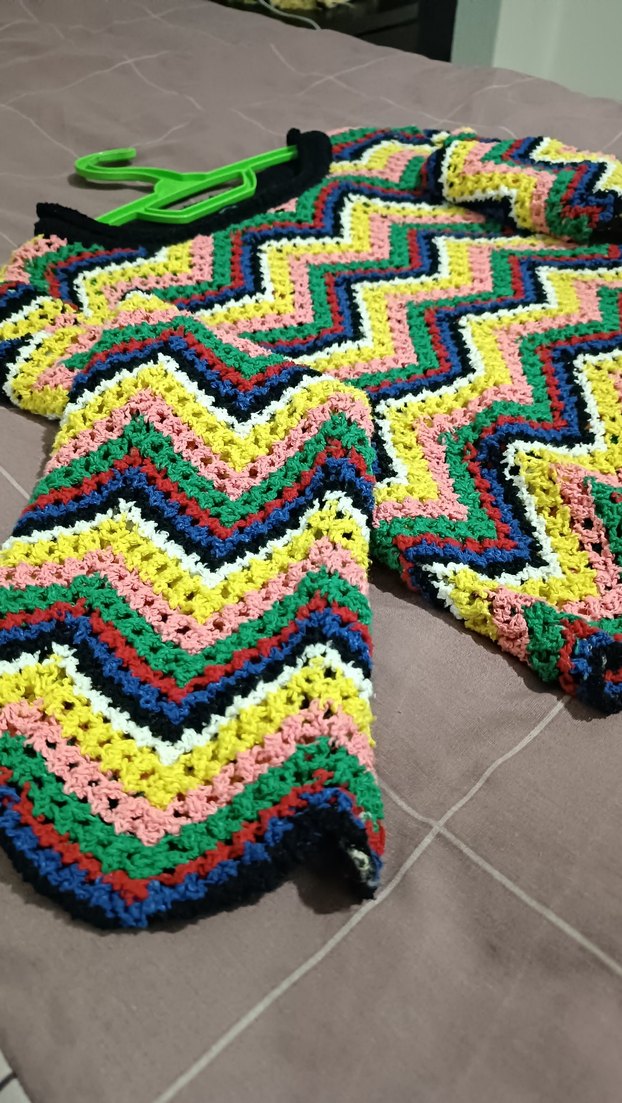 Renkli Batik Desenli Örgü Kadın Kazak - Görsel 2