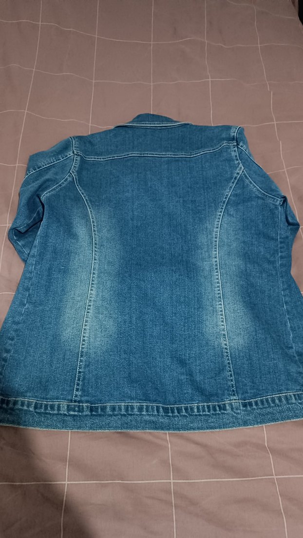 Düğmeli Mavi Kadın Denim Ceket - Görsel 4