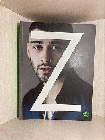 Zayn kitap