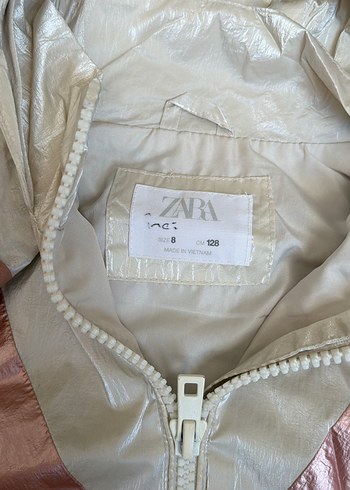 Zara 8 yaş yağmurluk - Görsel 3