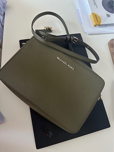Michael kors askili canta