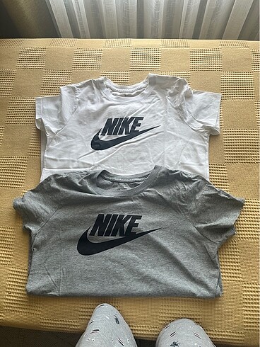 Nike 2 adet t shirt