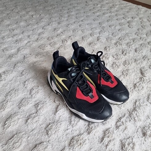 39 Beden siyah Renk Orljinal puma spor ayakkabı