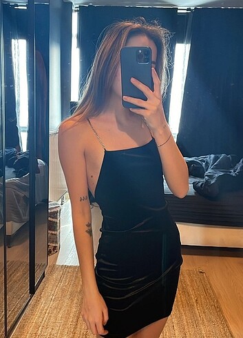 Zara ARKASI AÇIK TAŞLI GECE ELBİSESİ
