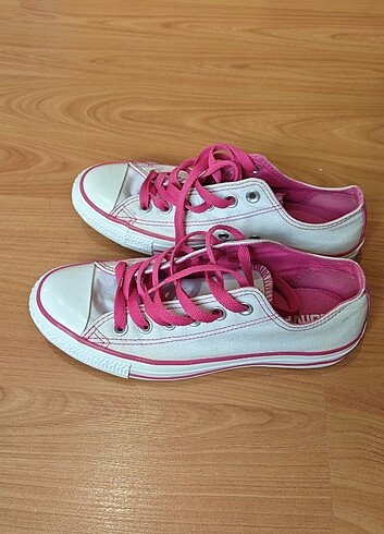 37,5 Beden pembe Renk Orginal Kadın Converse