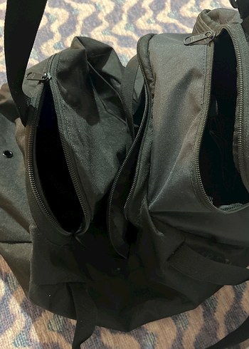 Siyah Erkek Spor Çantası Tokalı - Görsel 5