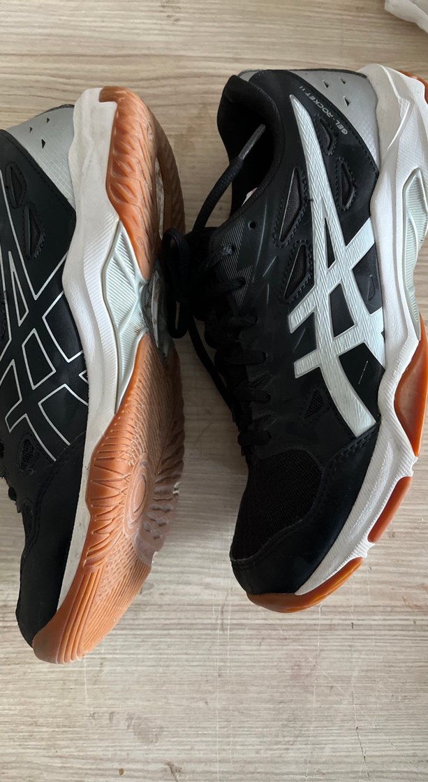 Siyah Bağcıklı Kadın Spor Ayakkabı - Görsel 2