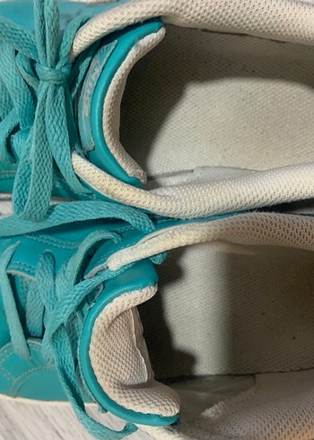 37,5 Beden turkuaz Renk Nike Turkuaz Kadın Spor Ayakkabı