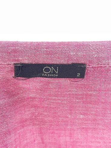 m Beden pembe Renk On Fashion Gömlek %70 İndirimli.