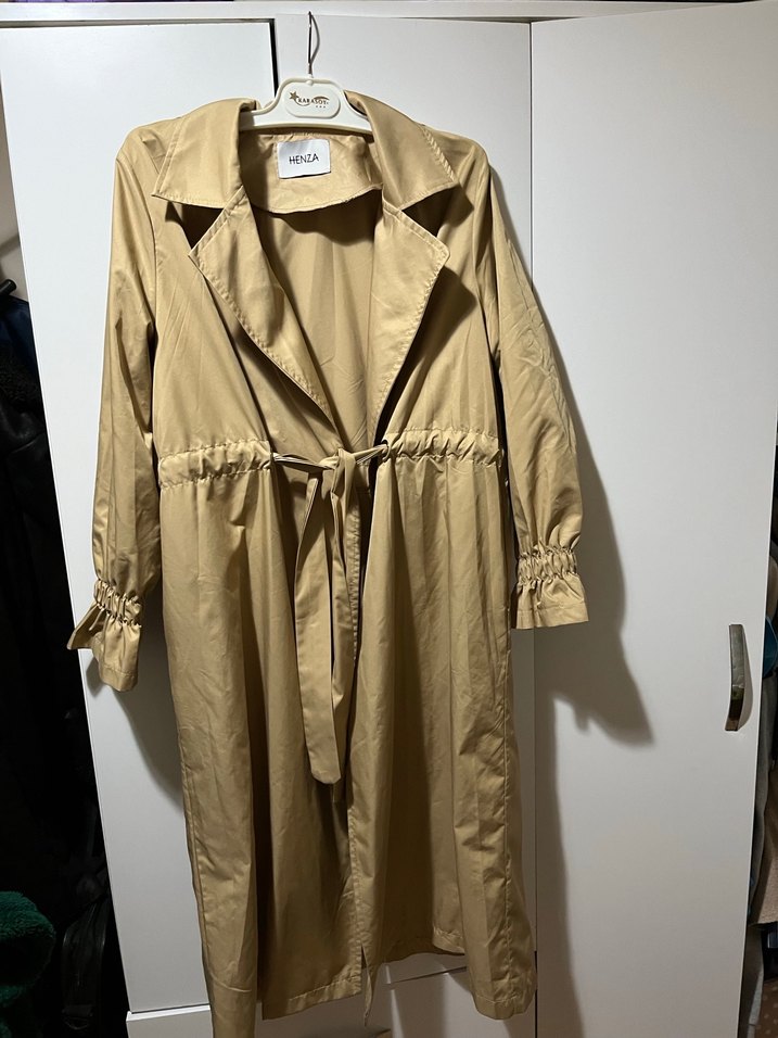 Bej Parizyen Tarzı Kemerli Uzun Trençkot - Görsel 2