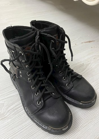 Erkek bot - Görsel 3