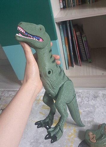 Dinozor oyuncak
