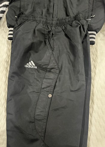 Erkek Çocuk Siyah Fermuarlı Kapüşonlu Ceket - Görsel 4