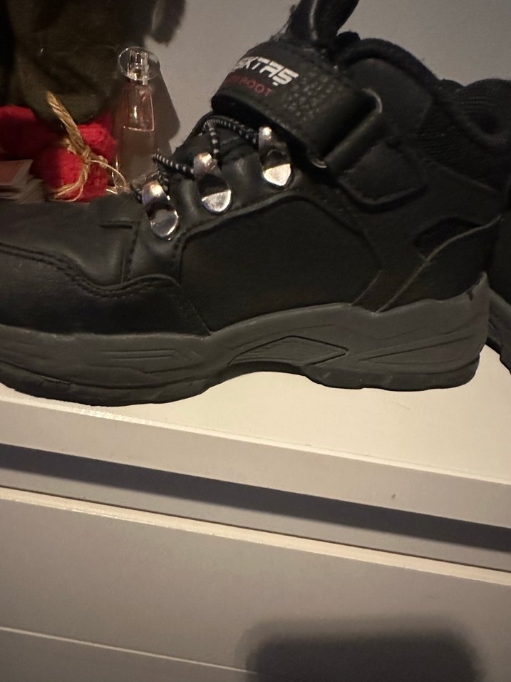 Çocuk Siyah Punk Tarzı Cırt Cırtlı Bot - Görsel 4