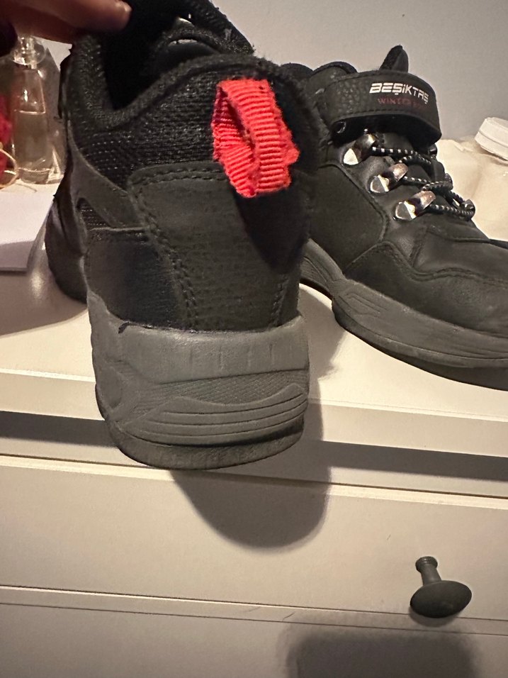 Çocuk Siyah Punk Tarzı Cırt Cırtlı Bot - Görsel 3