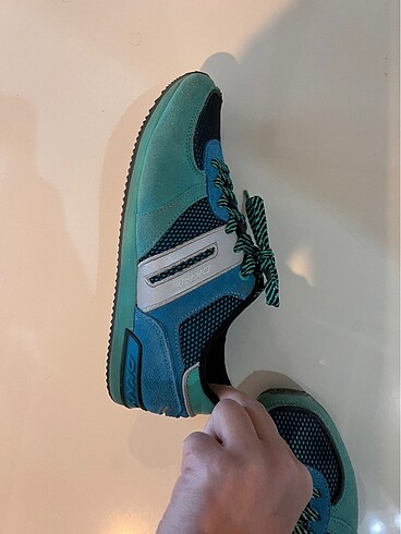 38 Beden Dkny spor ayakkabı