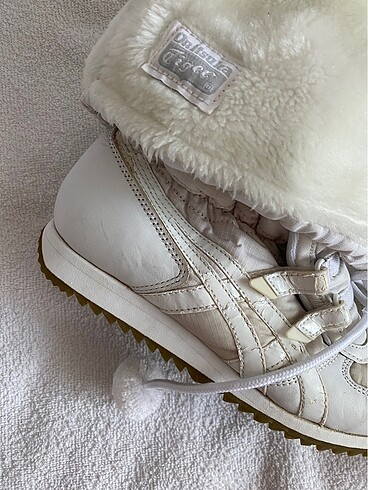 SATILDI onitsuka tiger peluş çizme bot - Görsel 6