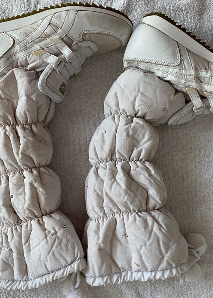 SATILDI onitsuka tiger peluş çizme bot - Görsel 3