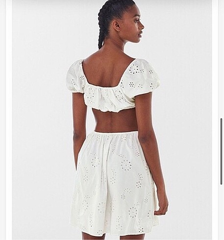 xs Beden beyaz Renk Bershka elbise