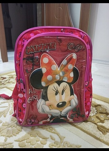 Minnie Mause okul cantasi