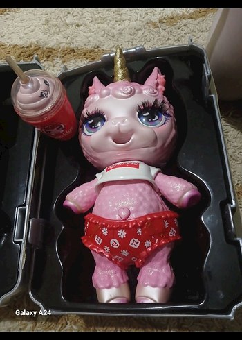 Pembe Unicorn Bebek ve Aksesuar Seti - Görsel 2