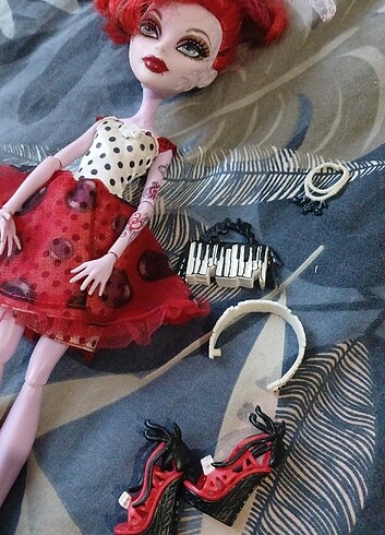 Monster high