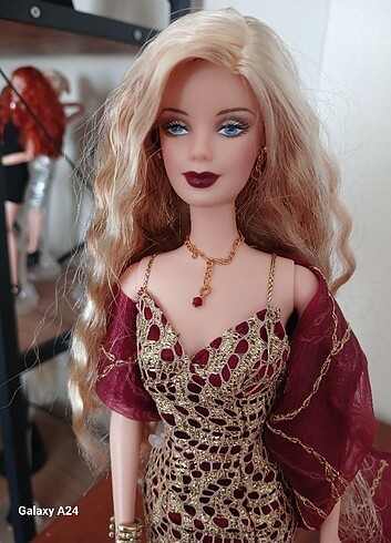 Barbie james bond