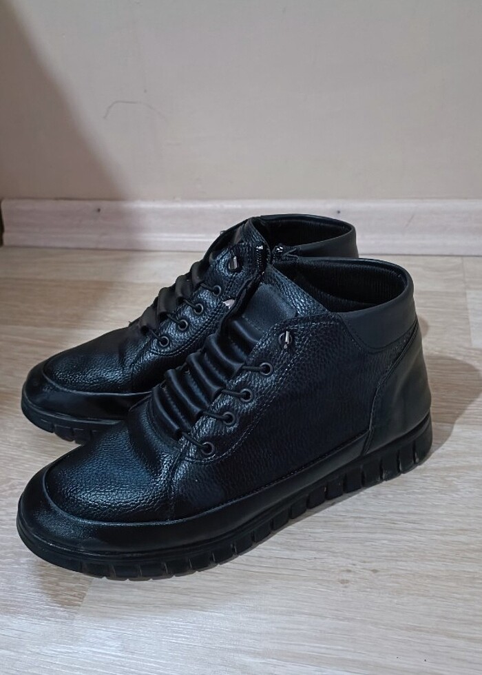 Erkek bot - Görsel 3