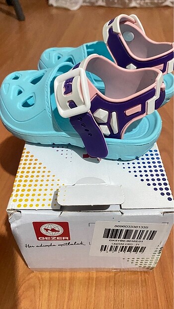 LC Waikiki Kız bebek sandalet