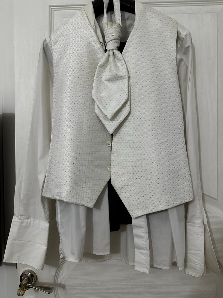 Kiğılı Erkek Siyah Parlak ModernKlasik Ofis Takımelbise damatlık - Görsel 2