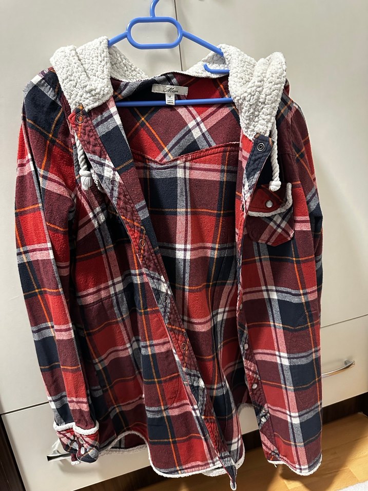 Bordo Kapüşonlu Ekose Kadın Gömlek - Görsel 3