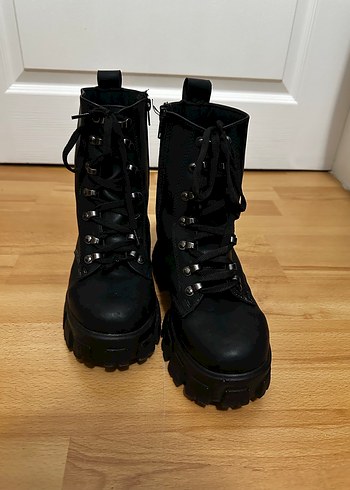 Siyah Deri Platformlu Punk Botlar - Görsel 5