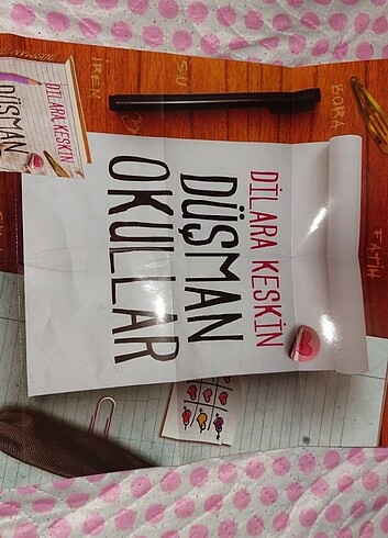  Beden Düşman okullar