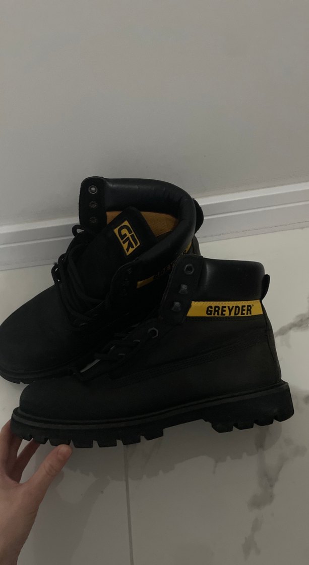 siyah erkek bot - Görsel 2