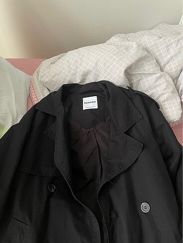 Bershka trenckot
