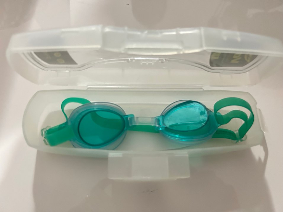 Renkli, şeffaf yüzücü gözlükleri - Görsel 3