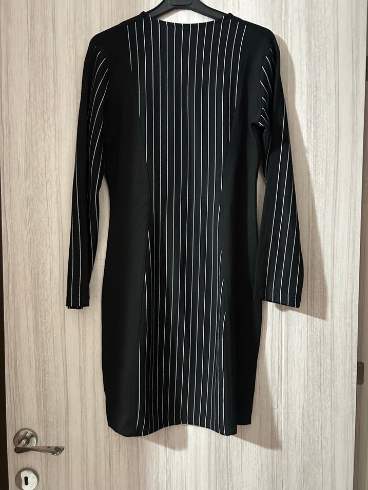 V Yaka Çizgili Siyah Gri Tuxedo - Görsel 4