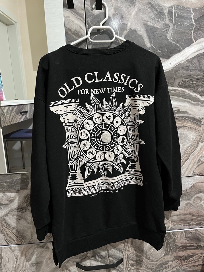 Siyah Baskılı Kadın Sweatshirt - Görsel 2