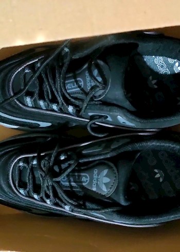 Adidas Spor ayakkabı - Görsel 3