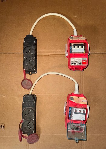 Kırmızı KAP 32-W Plug-in Elektrik Kutusu - Görsel 2