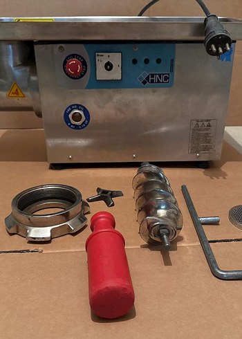 HNC Endüstriyel Kıyma Makinesi EK-32T - Görsel 3