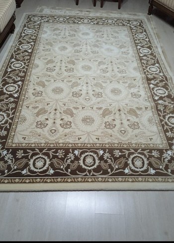 Klasik Desenli Açık Kahverengi Halı - Görsel 3