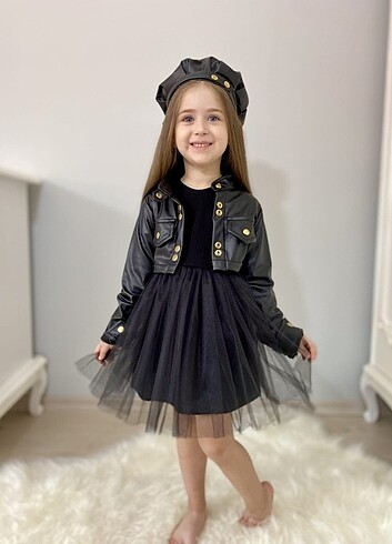 Diğer Kız elbise